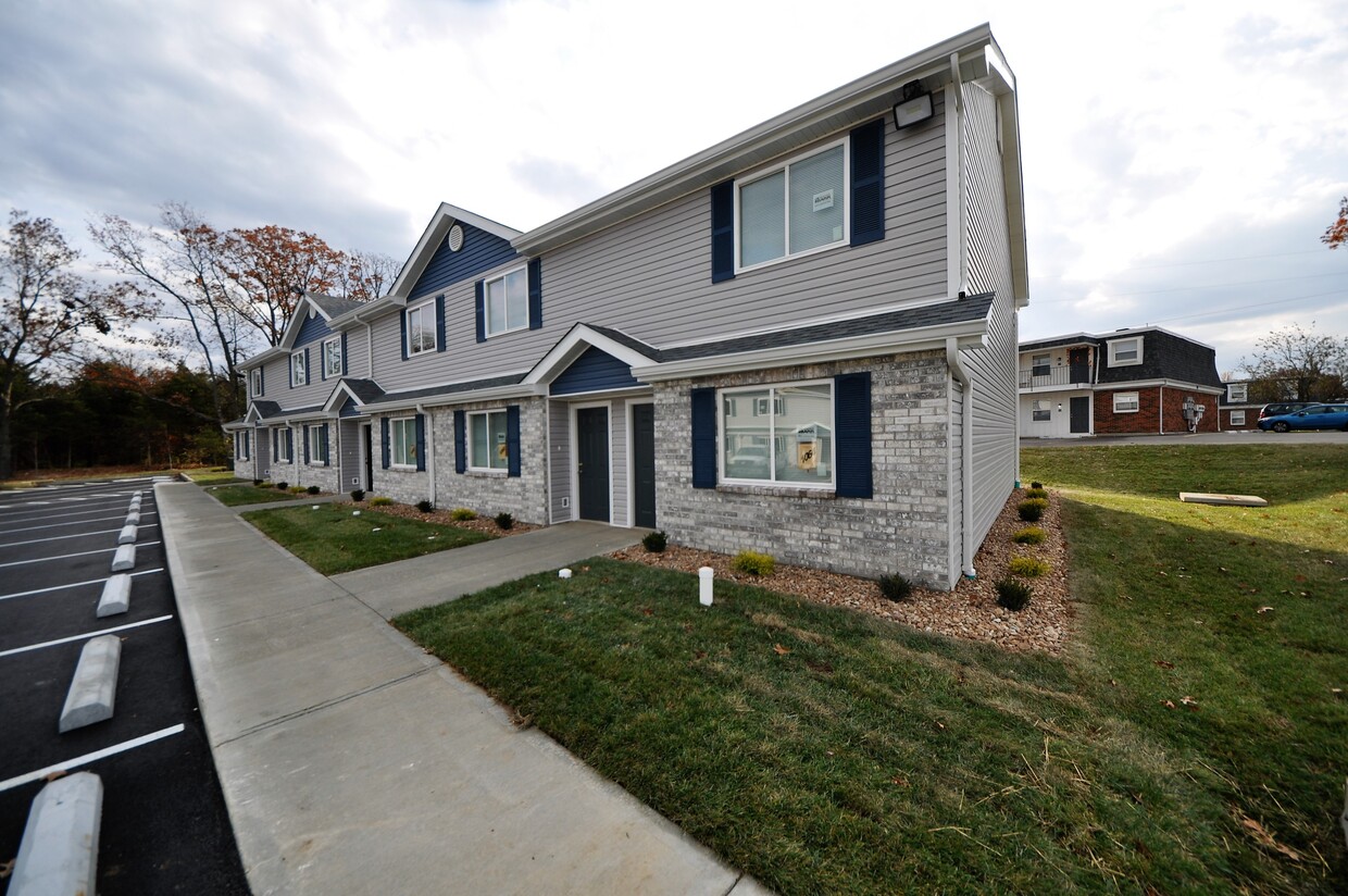 Casas adosadas de Arlington - Bennington Place Apartments