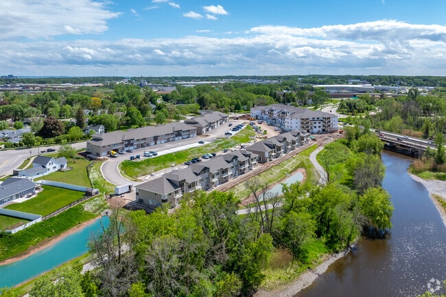 Aerial - Duck Creek Landing Apartments