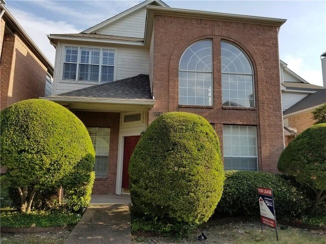 Building Photo - 18040 Firecrest Ct