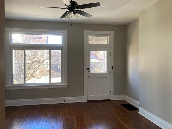 Foto del edificio - 2221 Oakland Ave, Apt A