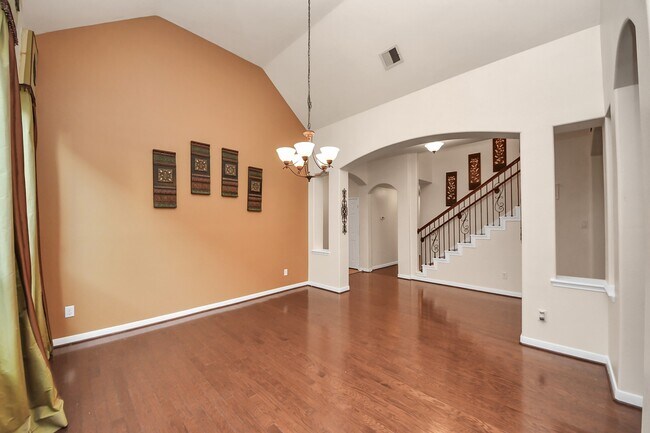 Foto del edificio - 5623 Maverick Bend Lane