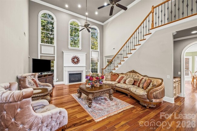 Foto del edificio - 11645 James Richard Dr