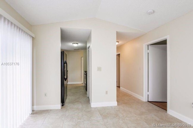 Foto del edificio - 13950 SW 160th Terrace