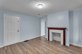 Building Photo - 212 Lockwood Ave