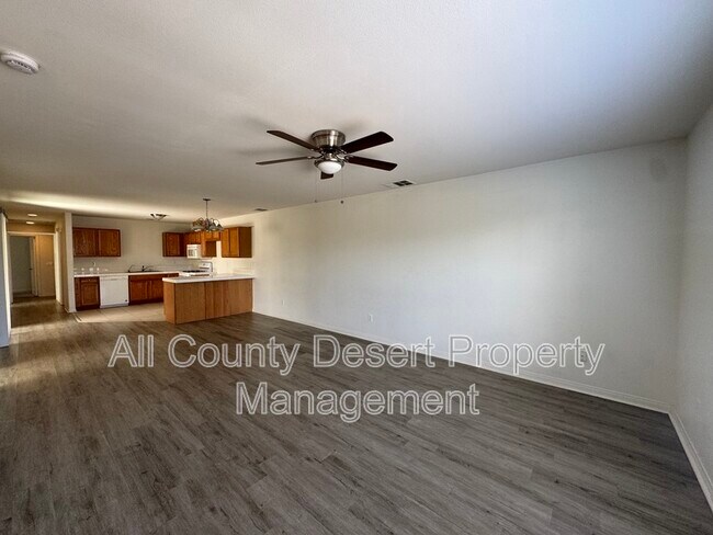 Building Photo - 28175 Avenida La Paz