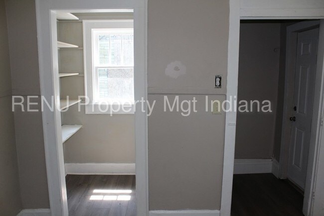 Foto del edificio - 3 Bedroom at Crown Hill