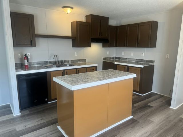 Foto del edificio - 4807 Allen Way