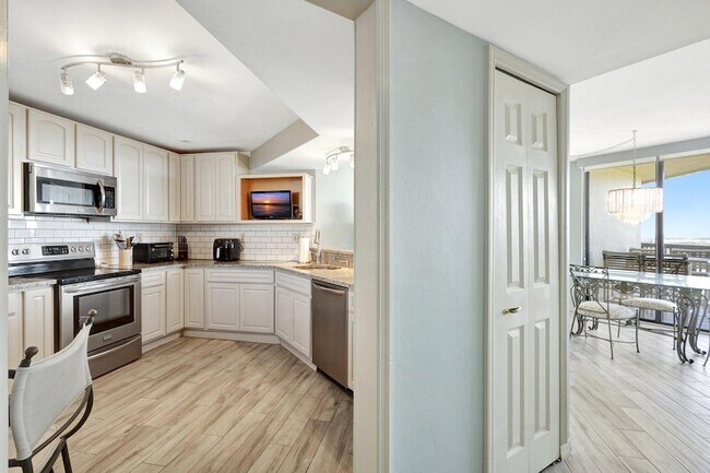 Foto del edificio - 9500 S Ocean Dr