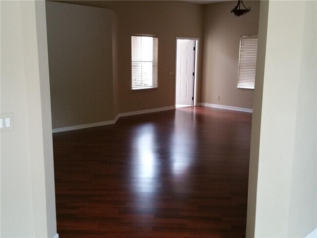 Building Photo - 1077 Tupelo Way