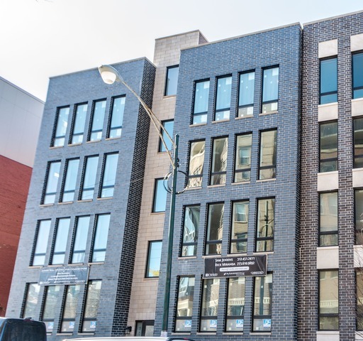 Primary Photo - 1008 N Larrabee St