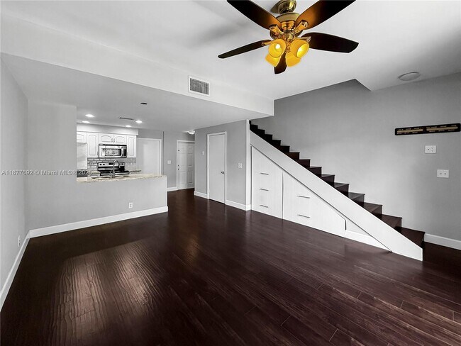Building Photo - 1606 Veracruz Ln