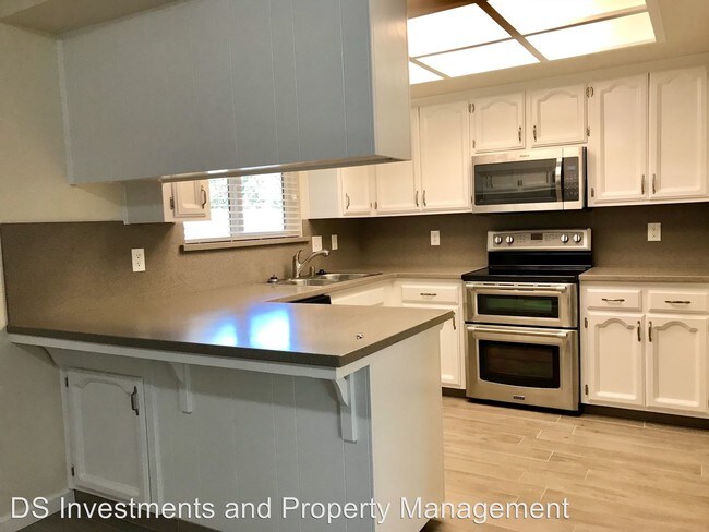 Foto del edificio - 3 br, 2 bath House - 4024 W. Dorothea Ave.