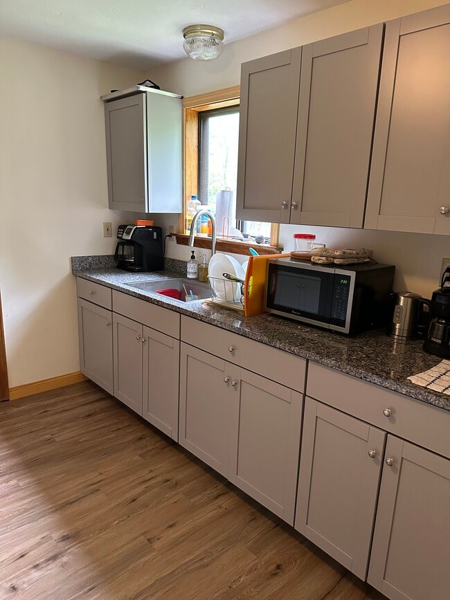 Building Photo - 9 Langdon St