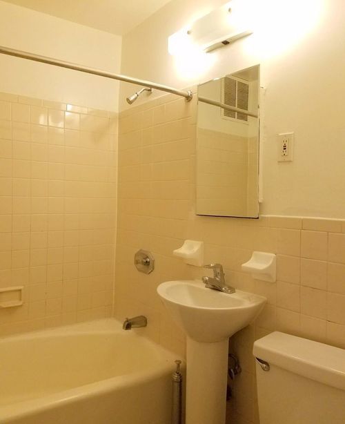Foto del edificio - 206 W 133rd St