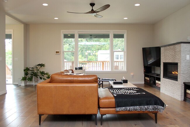 Foto del edificio - 8240 SW 47th Ave