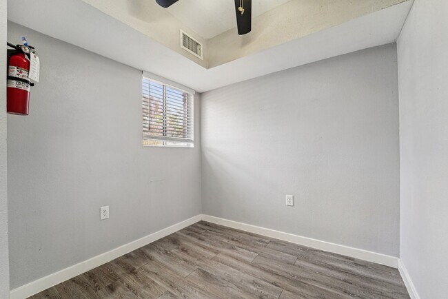 Foto del edificio - 2807 Beauchamp St