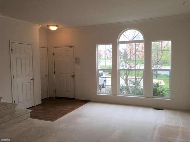 Building Photo - 8203 Shooting Star Ln