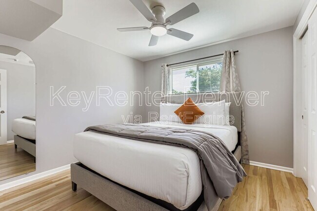 Foto del edificio - 683 Dawson St