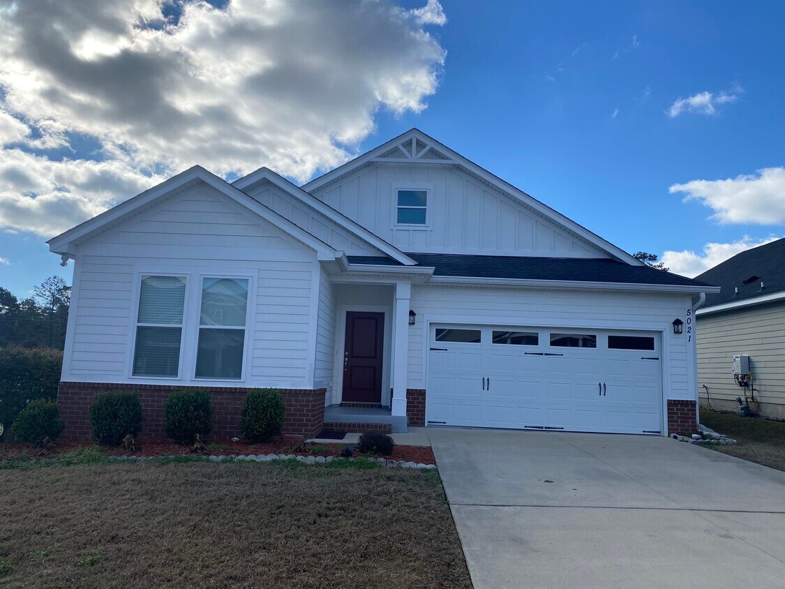 5021 Caracara Dr, Tallahassee, FL 32312 House Rental in Tallahassee