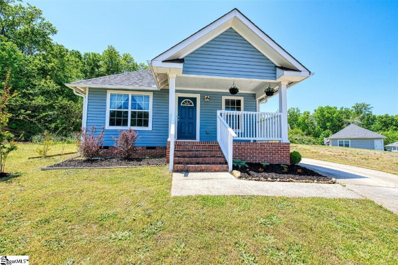 212 Kara Ct, Taylors, SC 29687 House for Rent in Taylors, SC