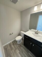 Building Photo - Copper Creek Villas
