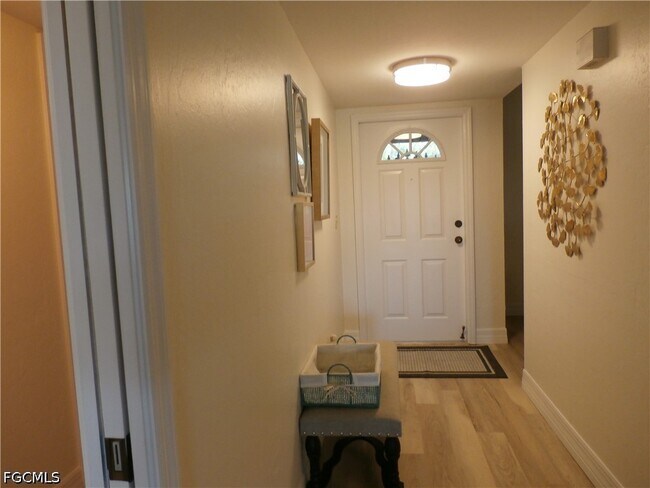 Foto del edificio - 16470 Kelly Cove Dr