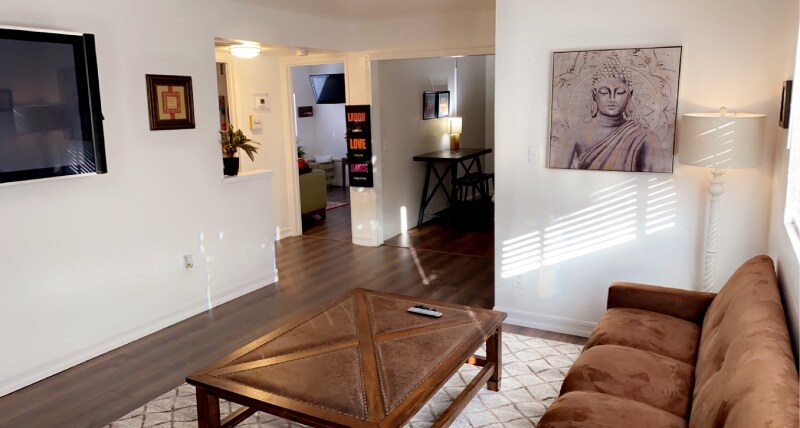 Foto principal - 2141 N McCarran St