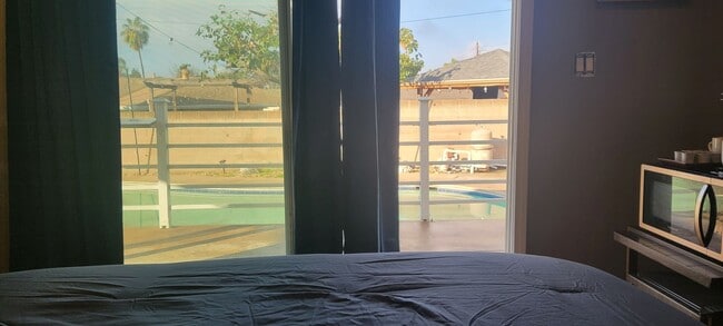 Foto del edificio - Beautiful Rental in Covina for Lease