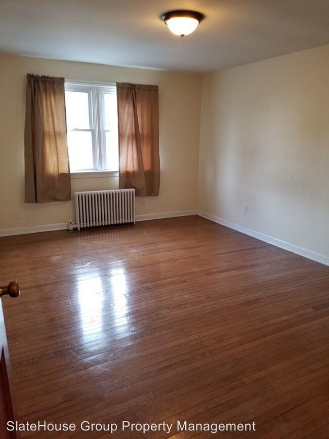 Foto del edificio - 1256 Hudson St