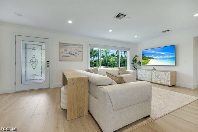 Building Photo - 27098 Harbor Dr