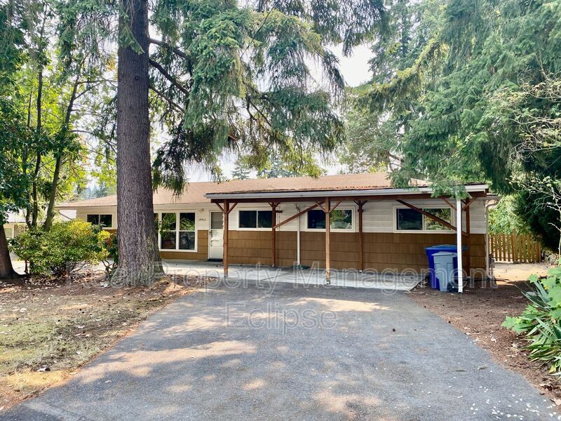 Primary Photo - 14413 SE 40th St