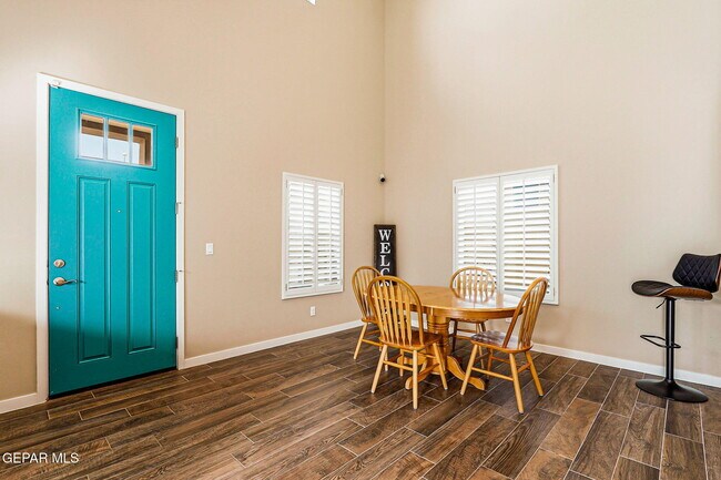 Building Photo - 2020 Tim Foster St