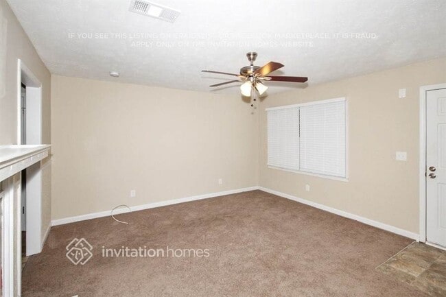 Foto del edificio - 184 Sheila Ln