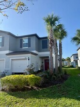 Building Photo - 8304 Crescent Oaks Dr