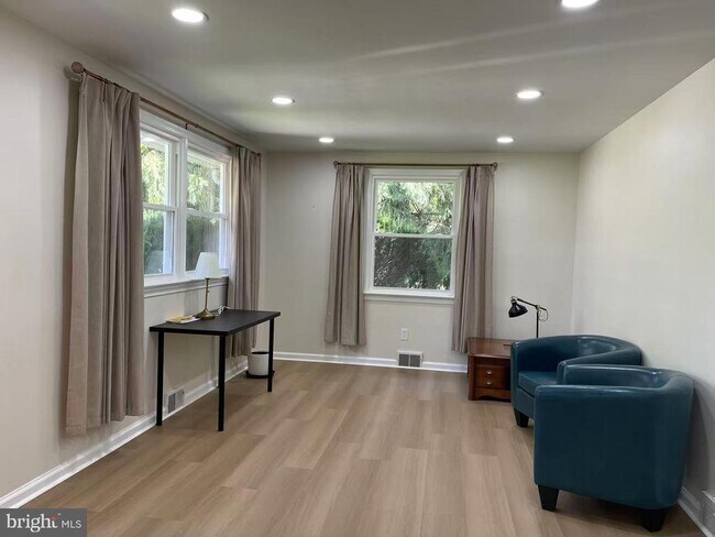 Foto del edificio - 1019 Howellville Rd