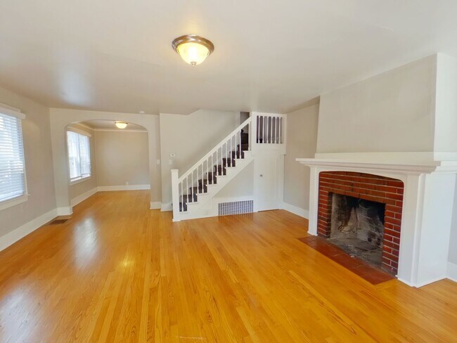 Building Photo - 210-214 NW 11th St.