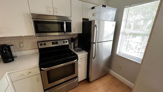 Foto del edificio - 2236 N Cypress Bend Dr