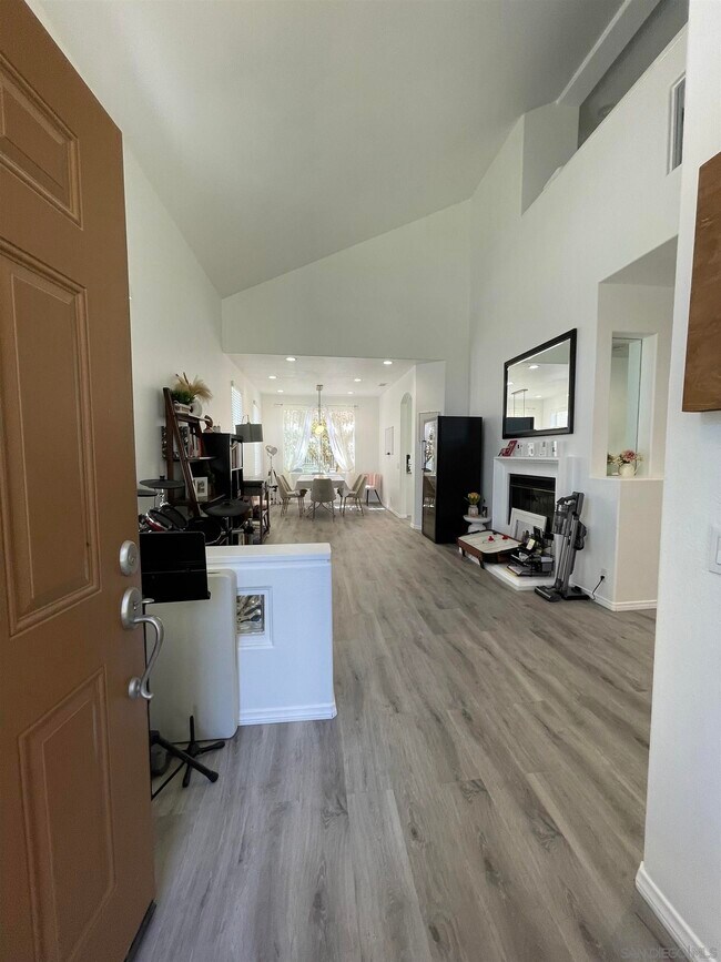 Foto del edificio - 14430 Eastview Ct