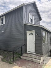 Building Photo - 488 Mineral St