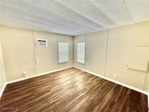 Building Photo - 1252 Henderson Creek Dr