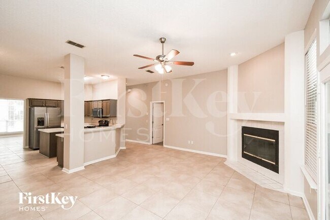 Foto del edificio - 11644 Alexis Forest Dr