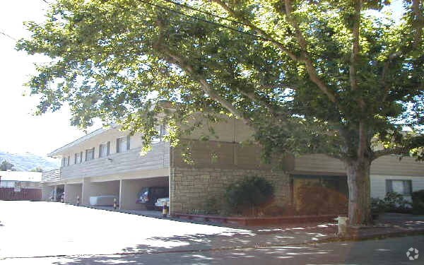 Foto del edificio - Danville Patio Apartments