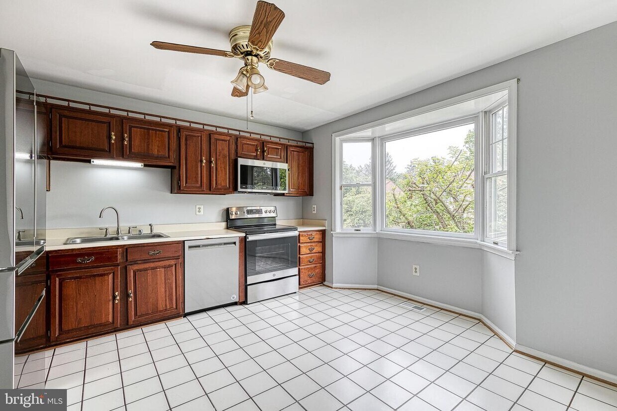 3 Silversage Ct, Cockeysville, MD 21030 Townhome Rentals in