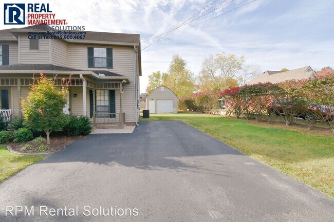 Foto del edificio - 2 br, 1.5 bath House - 107 Mead Ave.