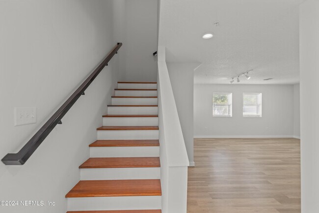 Foto del edificio - 223 19th St N