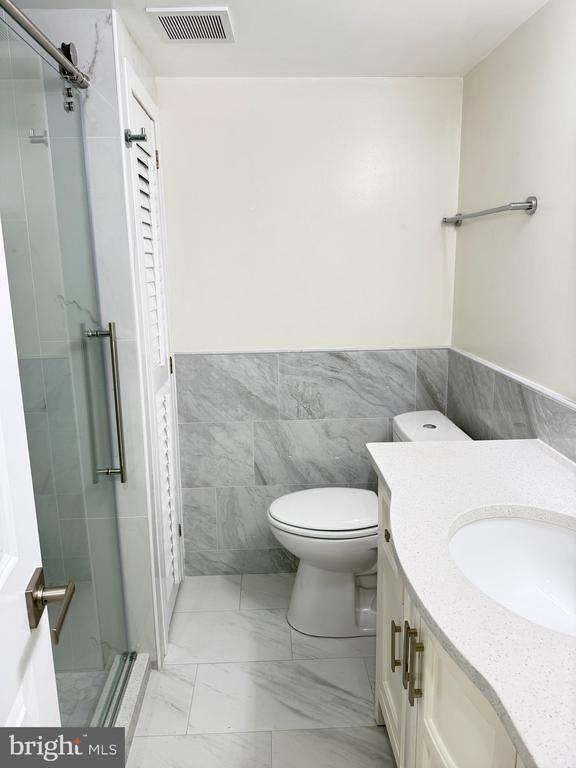 Building Photo - 19029 Mills Choice Rd