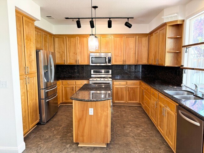 Building Photo - Great Shape North Livermore Single Family ...