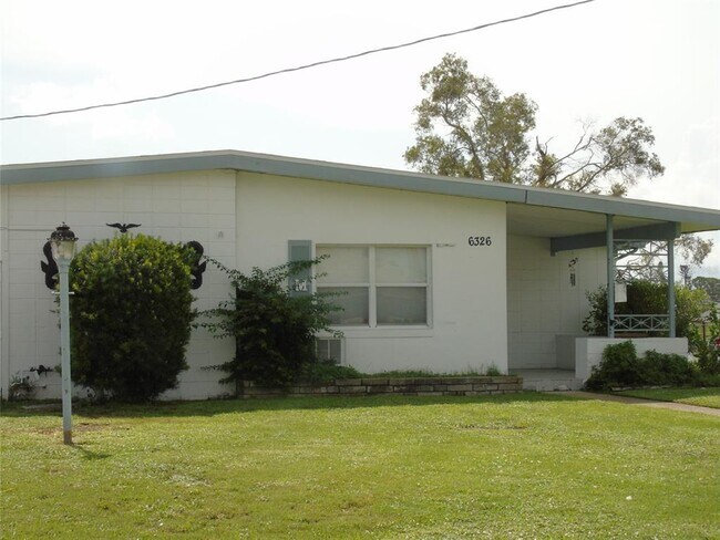 Foto del edificio - 6326 Safford Terrace