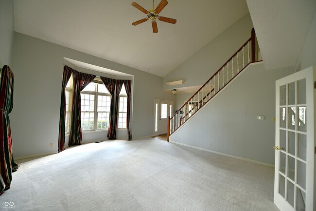 Building Photo - 1402 Edinburgh Dr