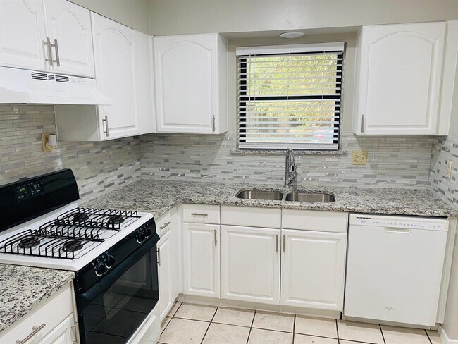 Foto del edificio - 90 S Wavy Oak Cir